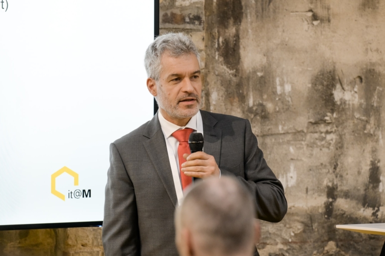 Dr. rer. nat. Armin Pollak