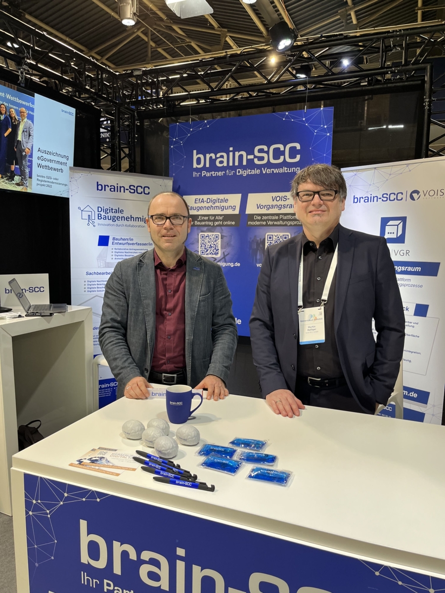 Andreas Fiedler am Stand von Brain-SCC
