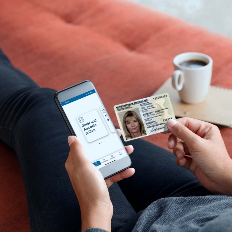 Startseite der Ausweis auf Smartphone
