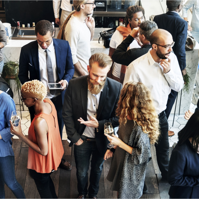 Menschengruppe auf der Omnisecure